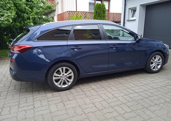 Hyundai I30 cena 48900 przebieg: 152000, rok produkcji 2018 z Ciechanów małe 211